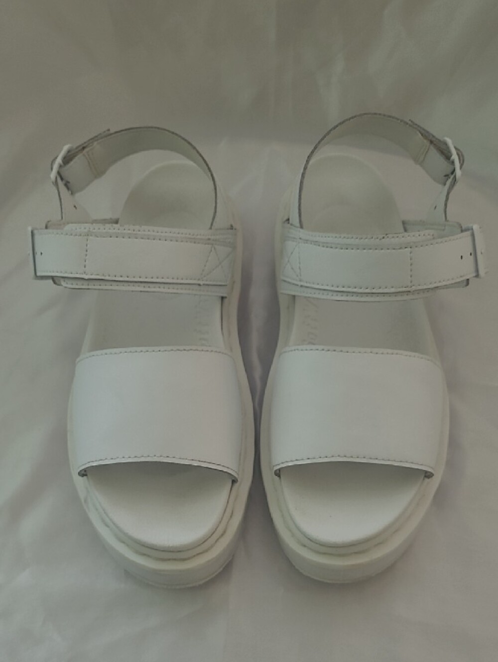 Dr Martens Voss Mono Hydro Leather Strap Sandals Size 9 - Picture 3 of 13